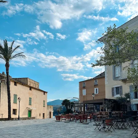 Les Roses - Au Coeur D'erbalunga * Erbalunga (Corsica)